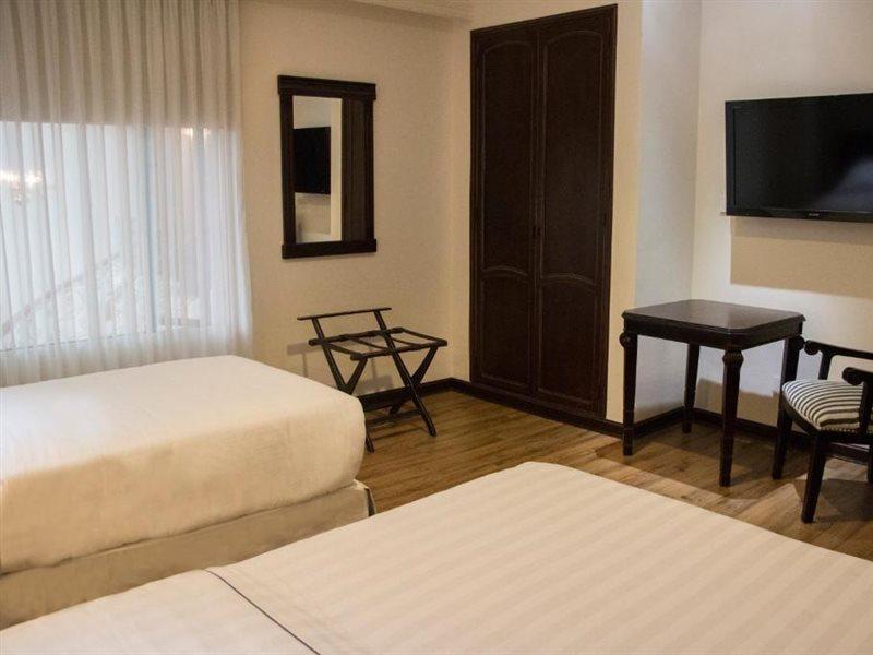 Hotel Castilla Real Pereira Exterior foto